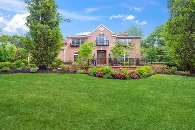 Photograph of 22 Woodbury Farms Drive