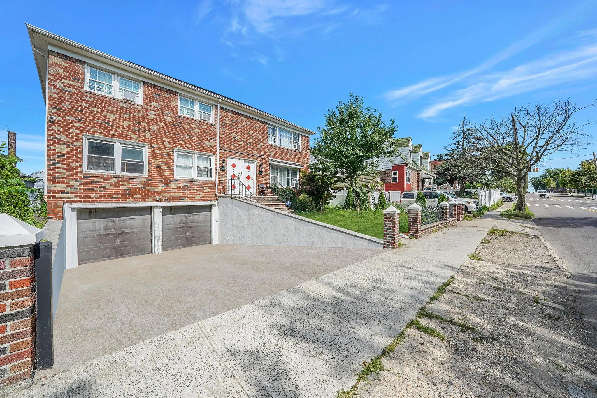 Photograph of 8331 168th Street