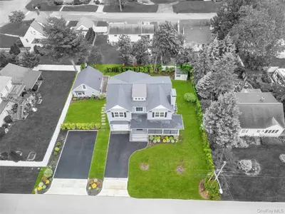 Photograph of 100 Root Avenue