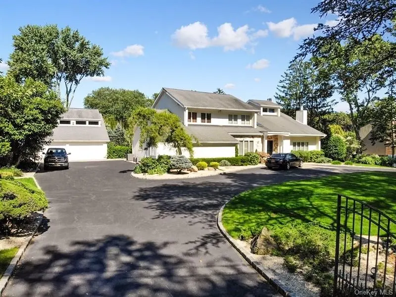 Photograph of 45 Westcliff Drive