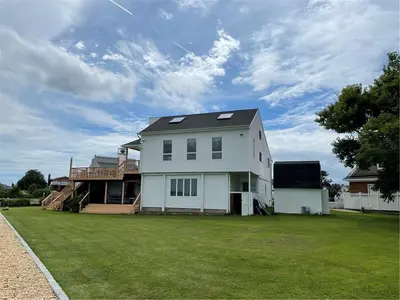 Photograph of 49 Fairlawn Court