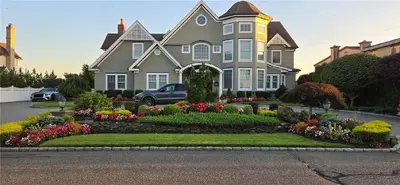 Photograph of 128 Lucinda Drive