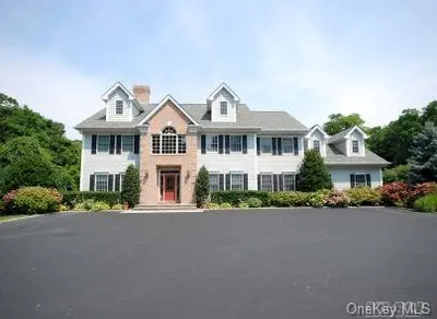 Photograph of 171 Christian Avenue