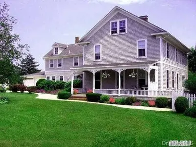 Photograph of 37 Lake Avenue