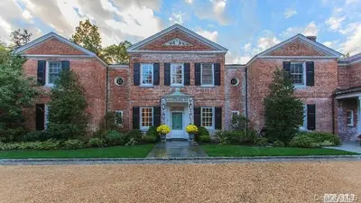 Photograph of 1226 Moores Hill Road