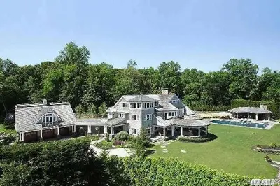 Photograph of 154 Oakside Drive