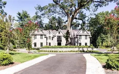 Photograph of 9 Mansion Hill Drive