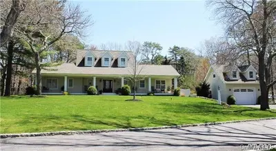 Photograph of 96 Pleasure Drive