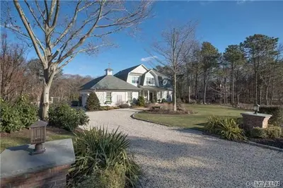 Photograph of 192 Landing Lane