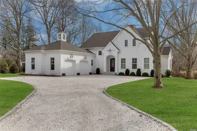 Photograph of 675 W Hill Road