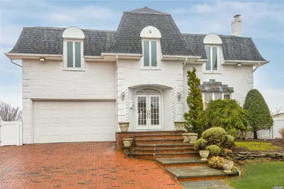 Photograph of 3473 Bay Court