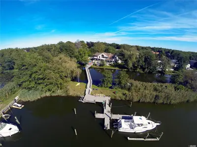 Photograph of 57 Percy Williams Drive