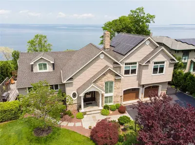 Photograph of 20 Beach Hill Drive