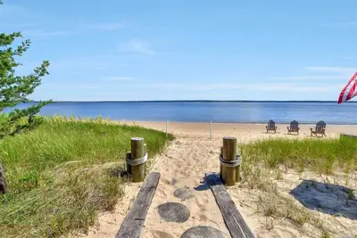 Photograph of 403 Peconic Bay Boulevard