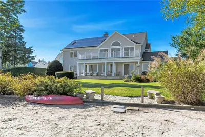 Photograph of 53 Harbor Road