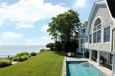 Photograph of 5775 Nassau Point Road