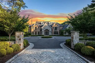 Photograph of 4 Waylor Lane