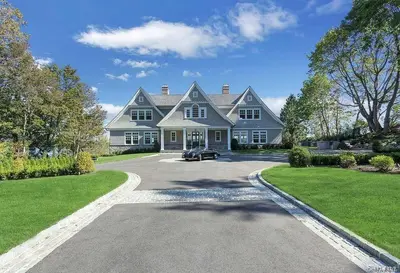 Photograph of 7 Todd Drive