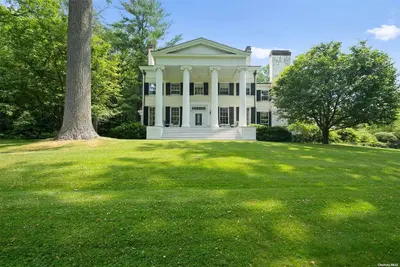 Photograph of 24 Tiffany Road