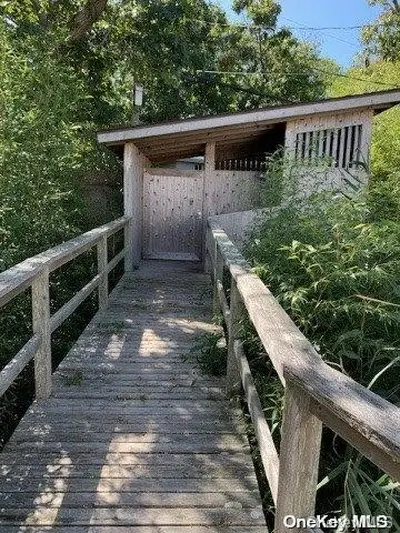 Photograph of 259 Bay Walk