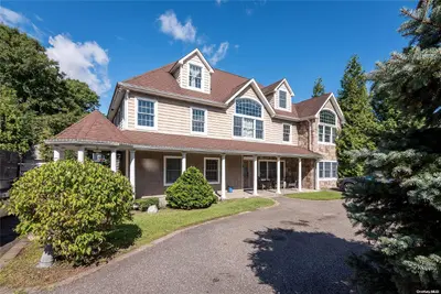 Photograph of 15 Marc Drive