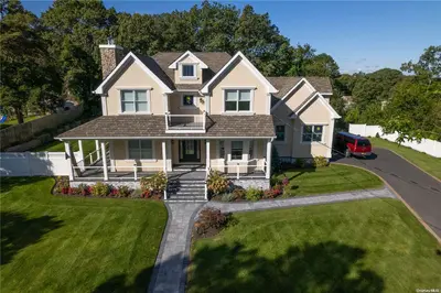 Photograph of 64 Highview Drive