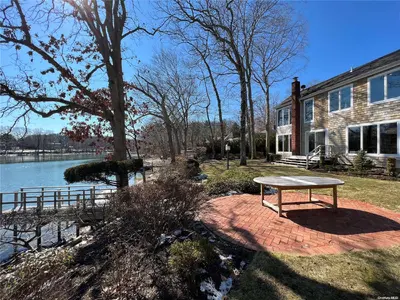 Photograph of 1695 Mill Creek Drive