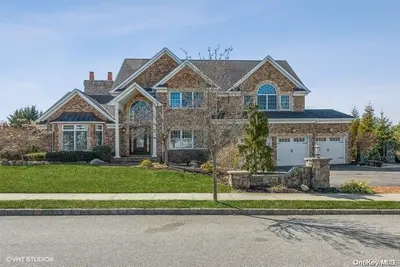 Photograph of 14 Fox Lane