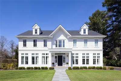 Photograph of 107 5th Street