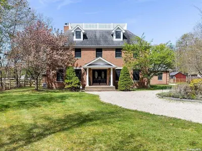 Photograph of 92 Halsey Manor Road