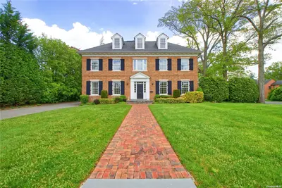 Photograph of 135 Whitehall Boulevard
