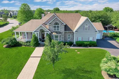 Photograph of 19 Sherwood Drive