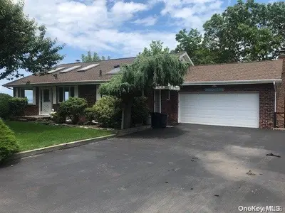Photograph of 9 Point Breeze Drive