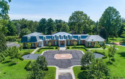 Photograph of 28 Applegreen Drive