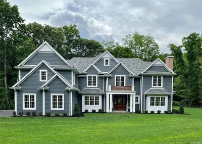 Photograph of 601 Moriches Road