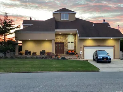 Photograph of 8 Anita Drive