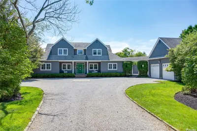 Photograph of 66 Evergreen Avenue