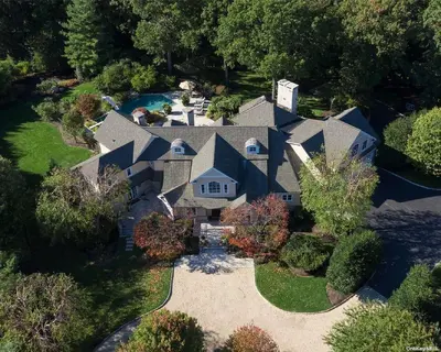 Photograph of 6 Northfield Lane