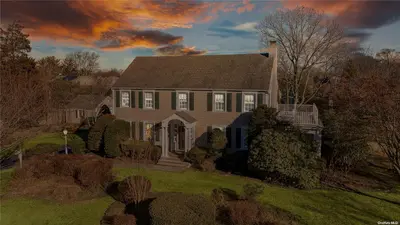 Photograph of 87 Islip Road