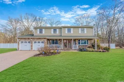 Photograph of 11 Eason Drive