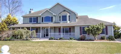 Photograph of 112 Nicholas Way