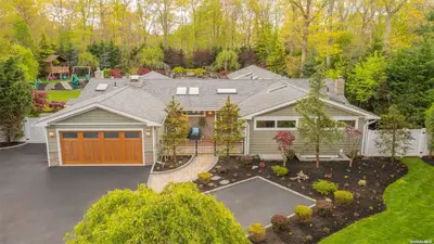 Photograph of 49 Branch Brook Drive