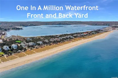 Photograph of 121 Harbor Beach Road