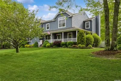Photograph of 5 Fairfield Manor Drive