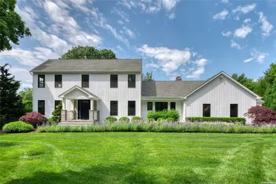 Photograph of 863 Union Avenue