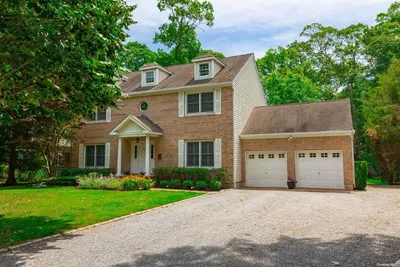 Photograph of 41 Orchard Drive