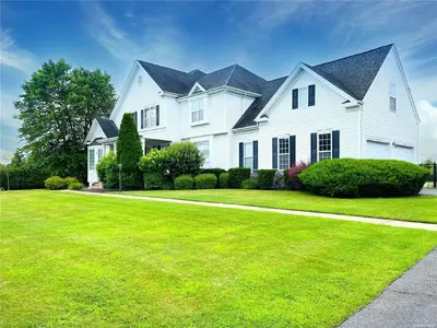 Photograph of 66 Canterbury Drive