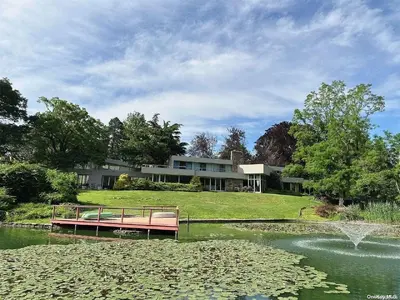 Photograph of 10 Ormond Park Road