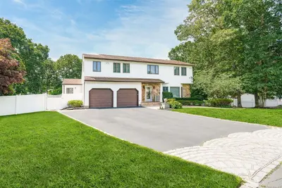 Photograph of 18 Borman Court