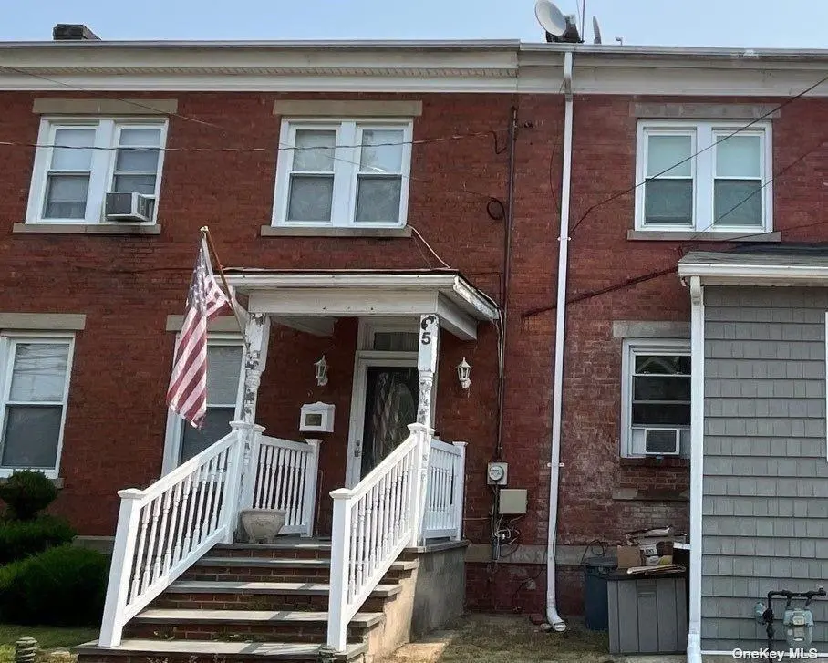 Photograph of 5 Columbia Street